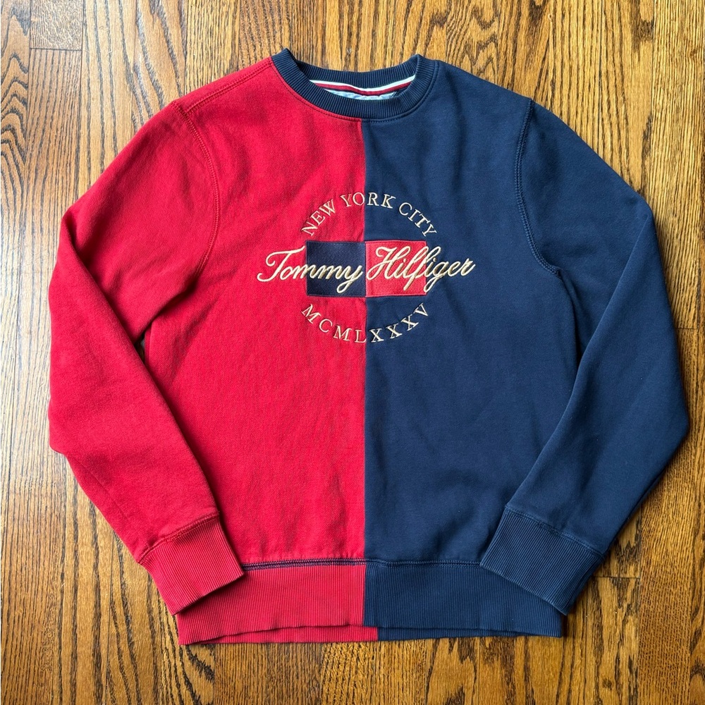 Tommy Hilfiger Women’s XS Red/Blue Colorblock Crewneck Sweatshirt